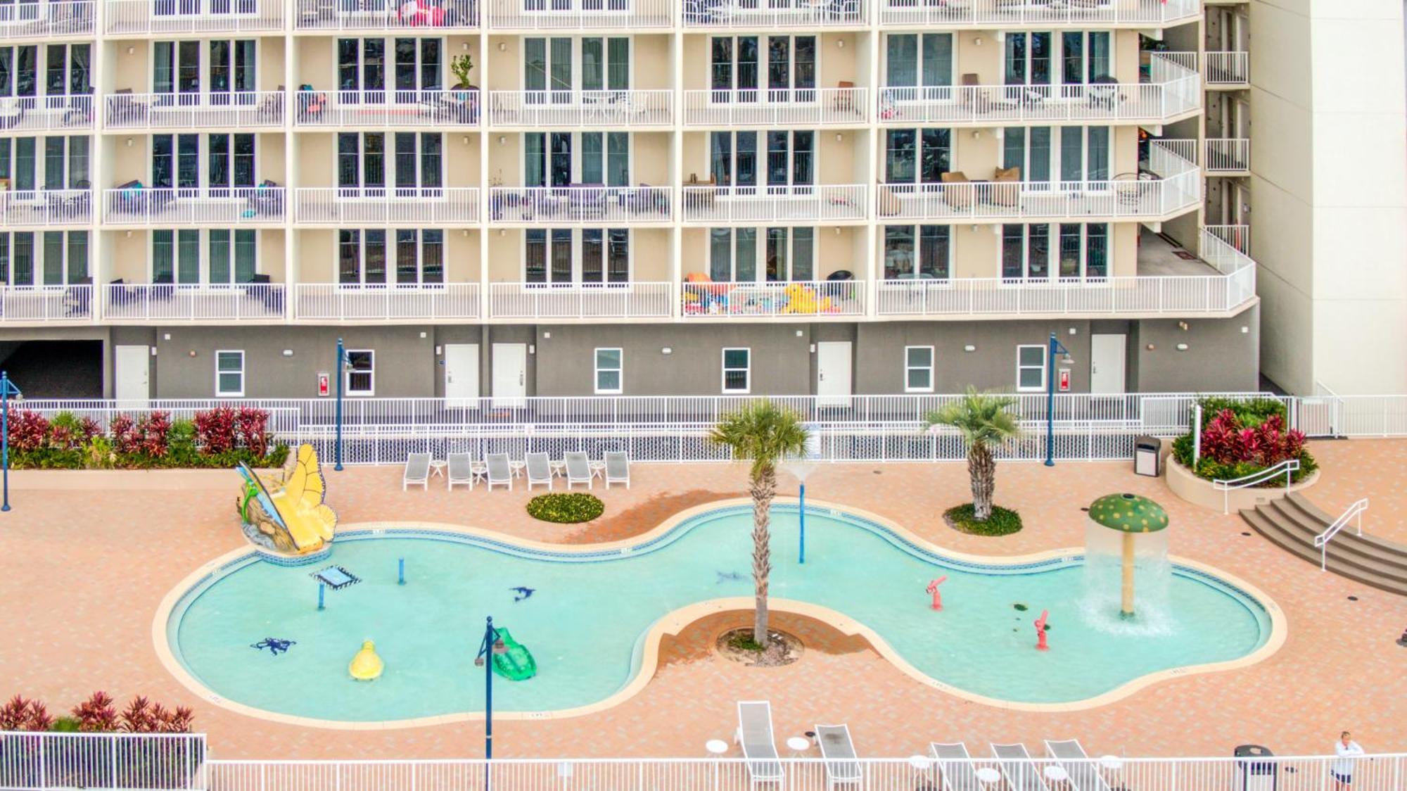 The Beach Scene At Laketown Wharf #524 By Nautical Properties Panama City Beach Bagian luar foto