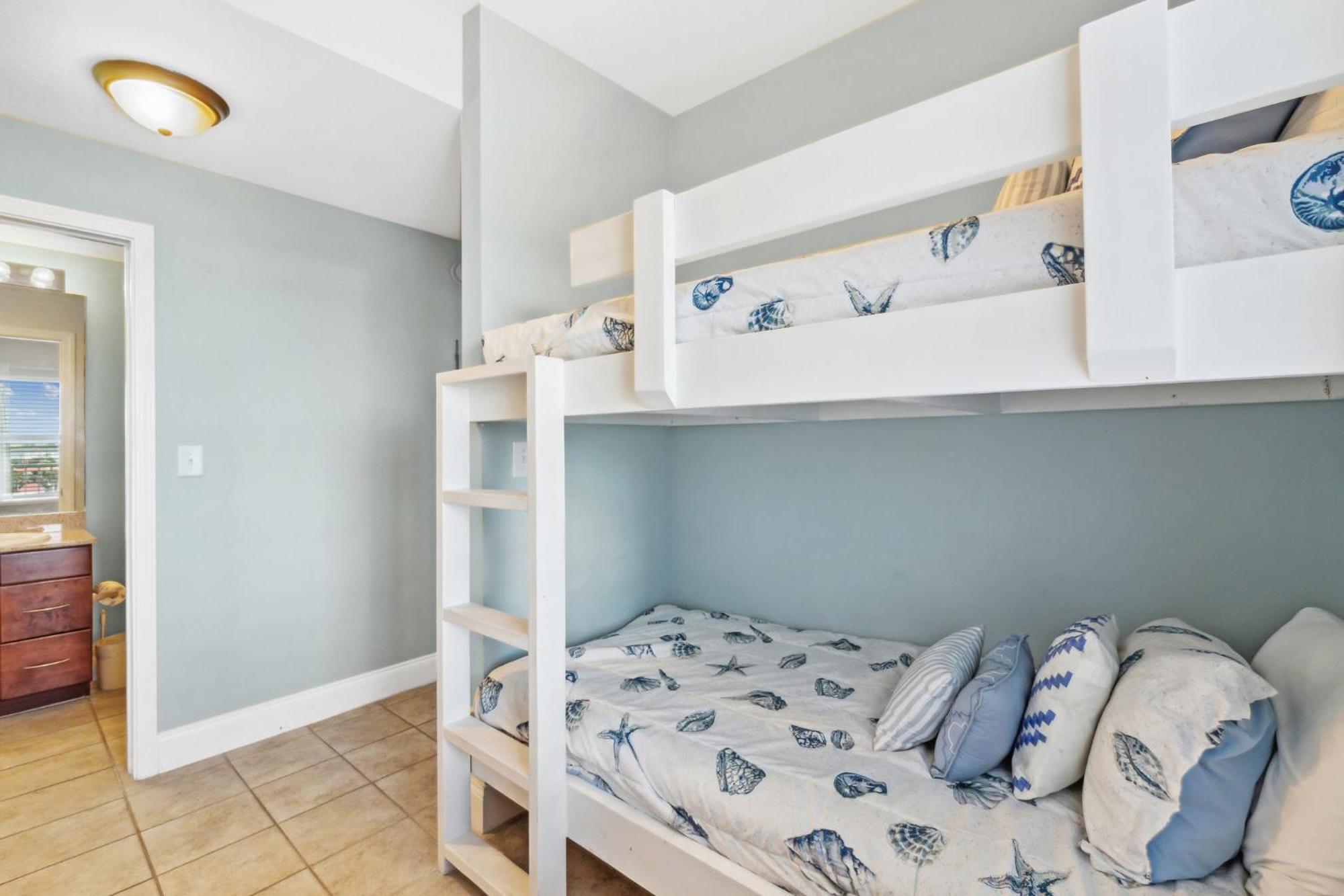 The Beach Scene At Laketown Wharf #524 By Nautical Properties Panama City Beach Bagian luar foto