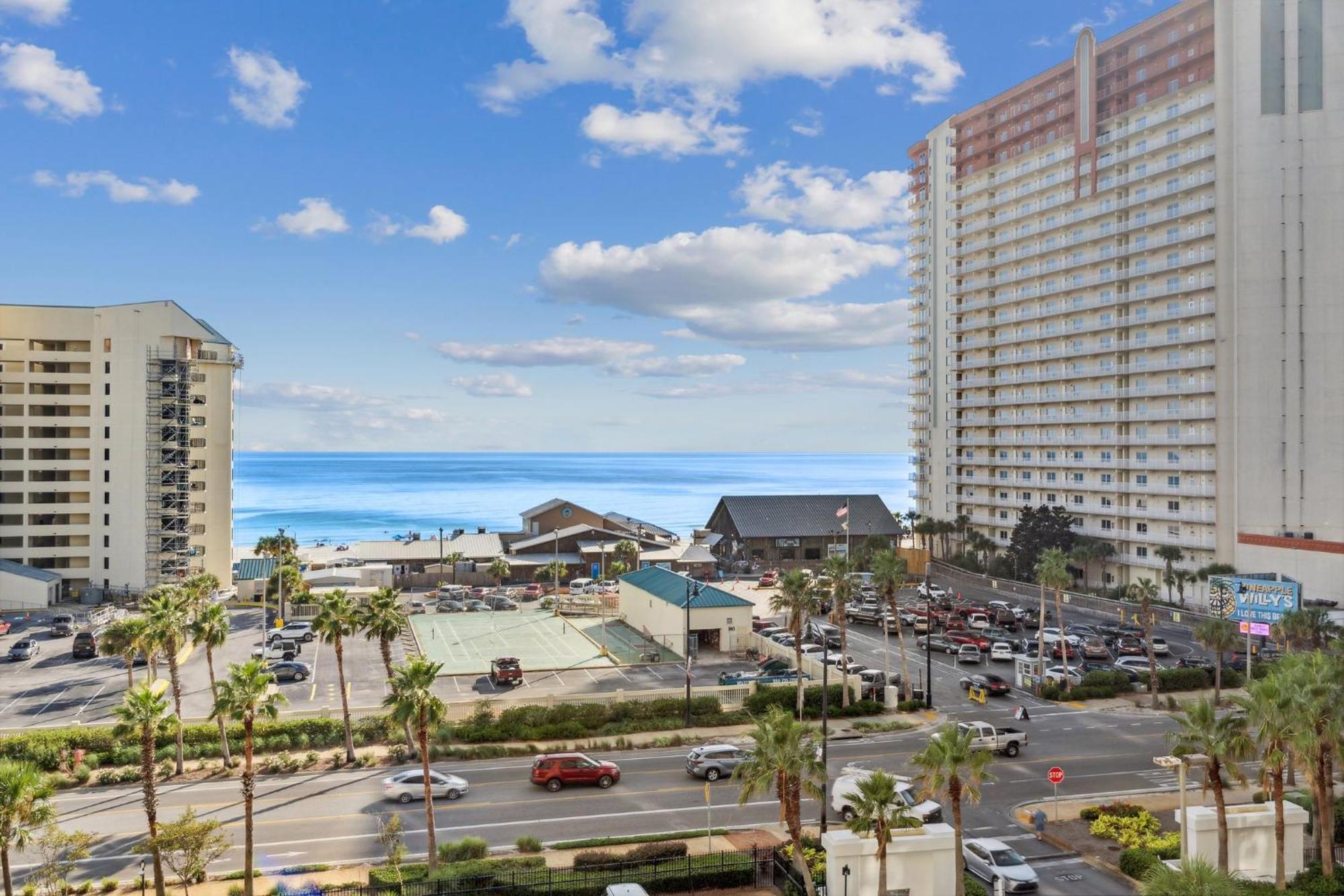 The Beach Scene At Laketown Wharf #524 By Nautical Properties Panama City Beach Bagian luar foto