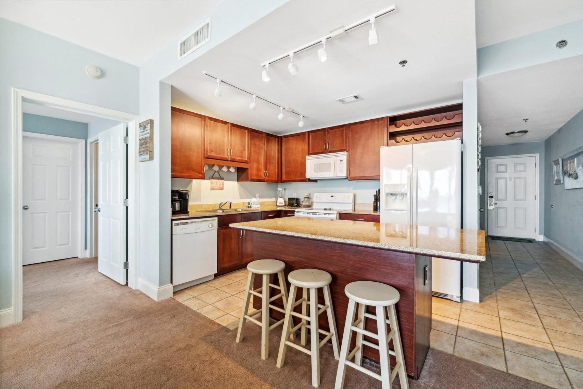 The Beach Scene At Laketown Wharf #524 By Nautical Properties Panama City Beach Bagian luar foto